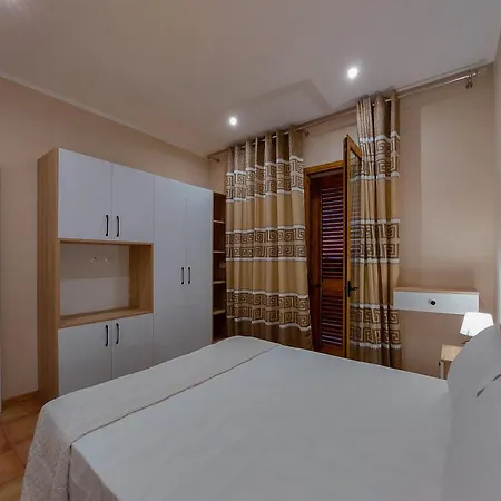 Apartment Vila Luzaj Vlore