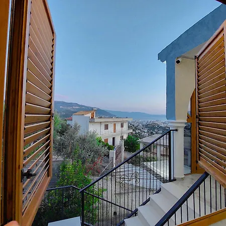 Vila Luzaj * Vlore