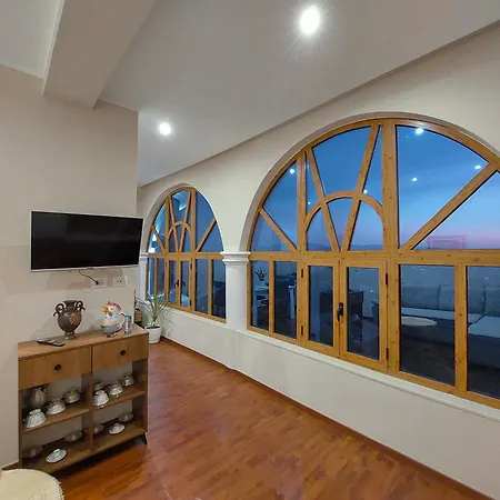 Vila Luzaj Apartment Vlore