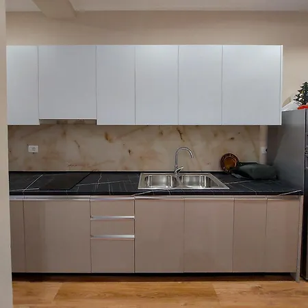 Vila Luzaj Apartment *